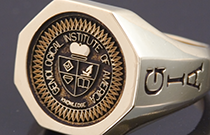 IMG - glossary - thumb - signet ring - 50358 210x135